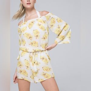 *DONATING SOON* White House Black Market | Small Pineapple print swim‎ cover up